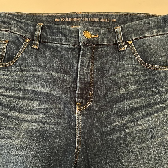 Chico’s So Slimming Girlfriend Ankle Size 2R - Picture 15 of 16